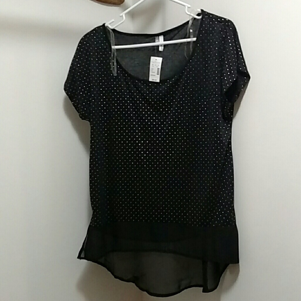 Maurice's shirt